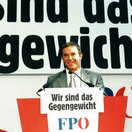 Haider beim Bundesparteitag in Linz 1999 © FPÖ l Fotograf: PEGO